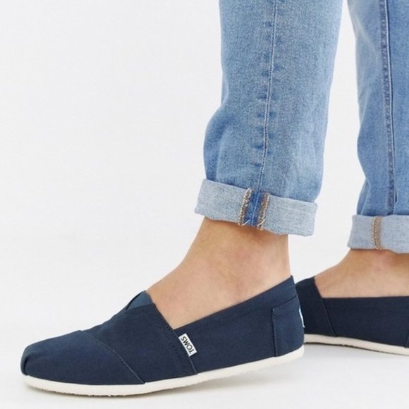 Women’s Toms Blue Canvas Classic Slip On Shoes 6 - Picture 1 of 8
